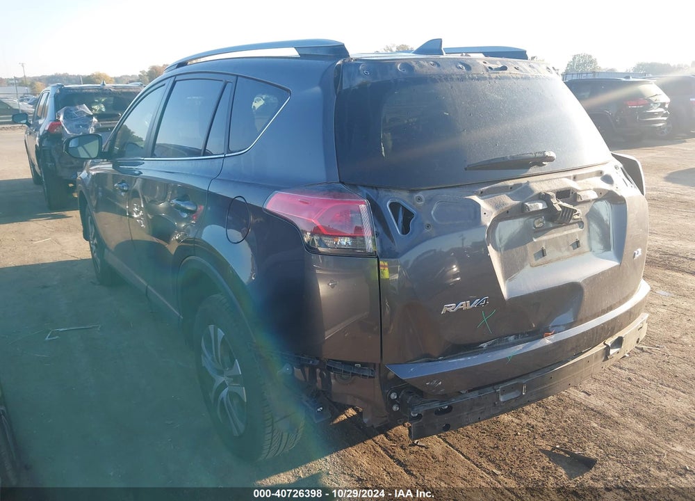 2018 TOYOTA RAV4 LE VIN: JTMZFREV6JJ742123