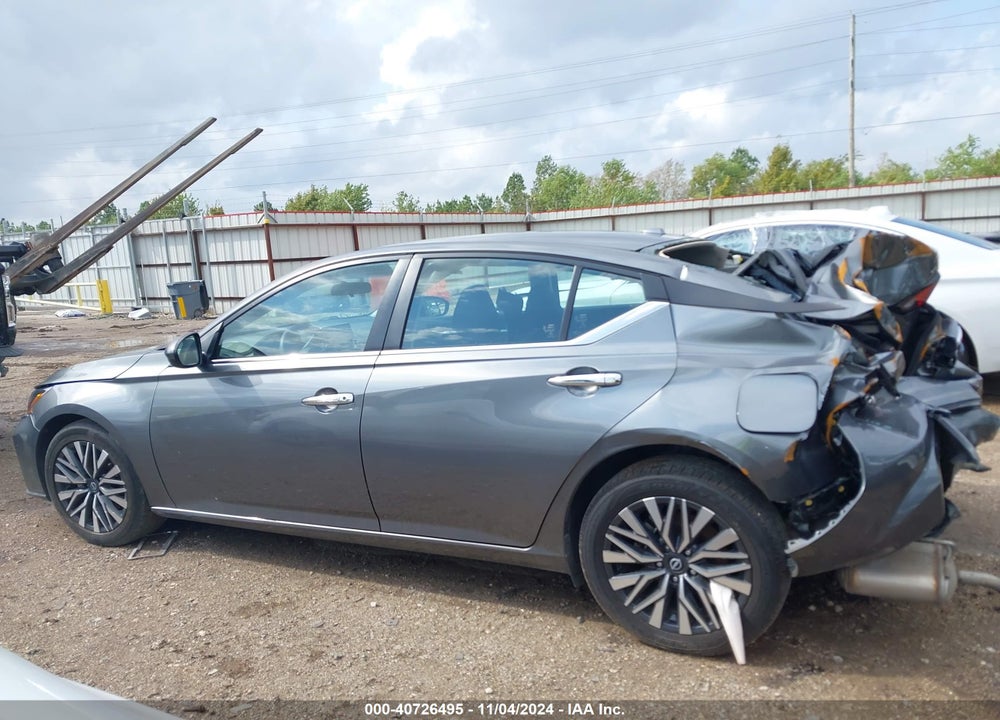 2023 NISSAN ALTIMA SV FWD VIN: 1N4BL4DV8PN307688