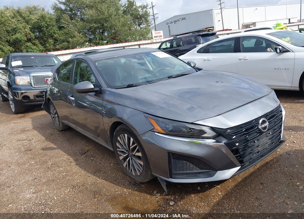 2023 NISSAN ALTIMA SV FWD VIN: 1N4BL4DV8PN307688