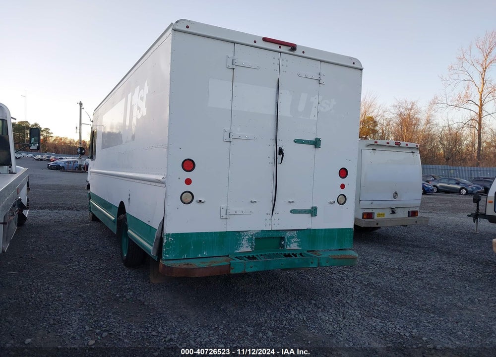 2014 FREIGHTLINER CHASSIS M LINE WALK-IN VAN VIN: 4UZAC2DV8ECFV2024