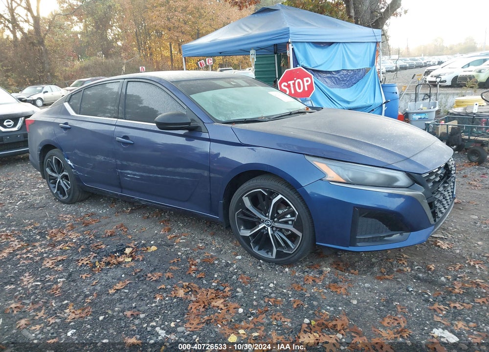 2024 NISSAN ALTIMA SR FWD VIN: 1N4BL4CV7RN425638