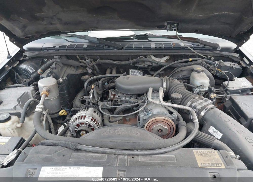 2004 CHEVROLET S-10 LS VIN: 1GCDT13X44K115220