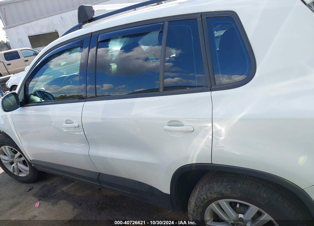 2016 VOLKSWAGEN TIGUAN S VIN: WVGBV7AX7GW601472
