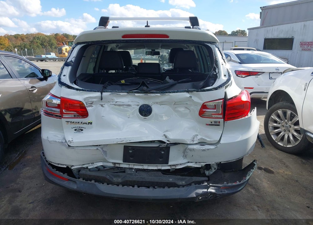 2016 VOLKSWAGEN TIGUAN S VIN: WVGBV7AX7GW601472