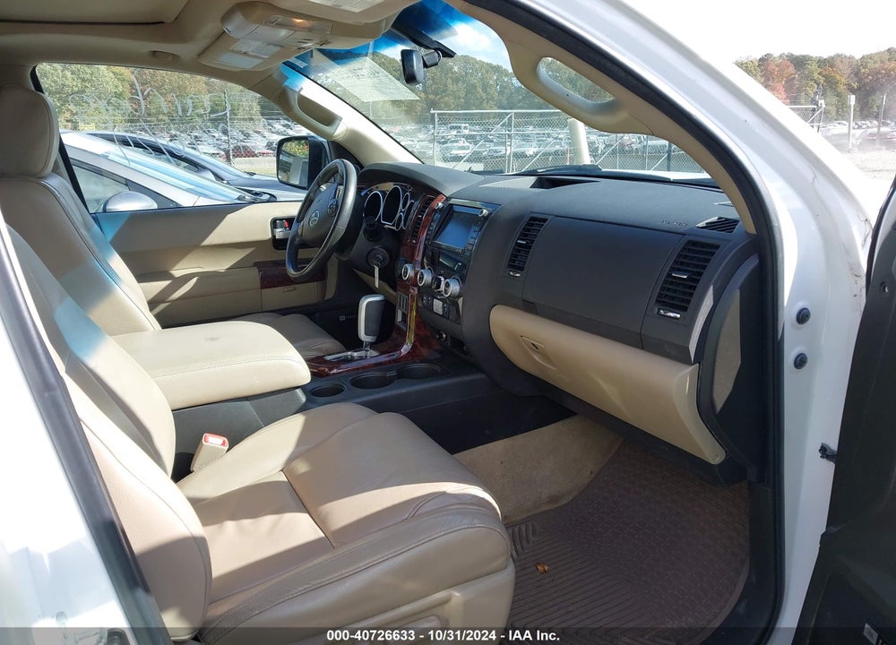 2010 TOYOTA SEQUOIA LIMITED 5.7L V8 VIN: 5TDKY5G10AS024021