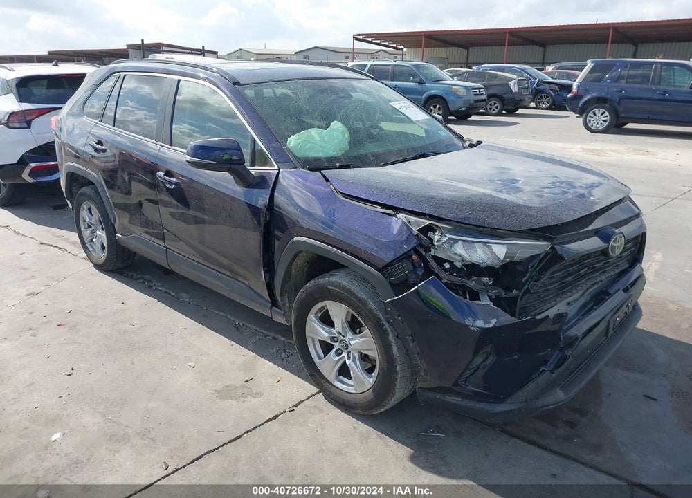 2019 TOYOTA RAV4 XLE VIN: JTMP1RFV3KJ018430