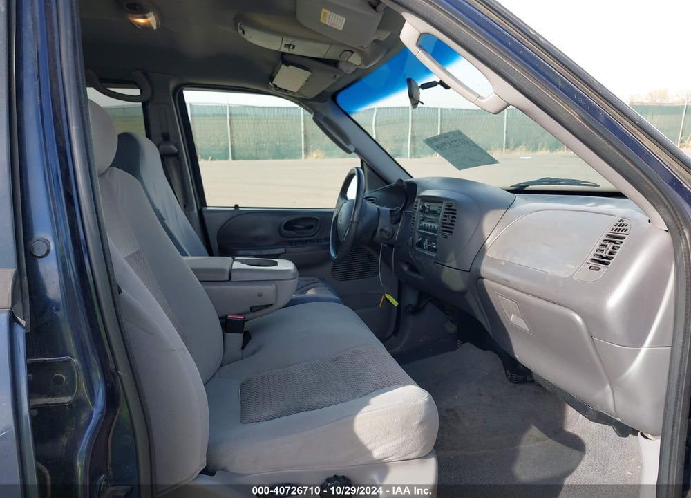 2003 FORD F-150 LARIAT/XLT VIN: 1FTRW08L53KD81860
