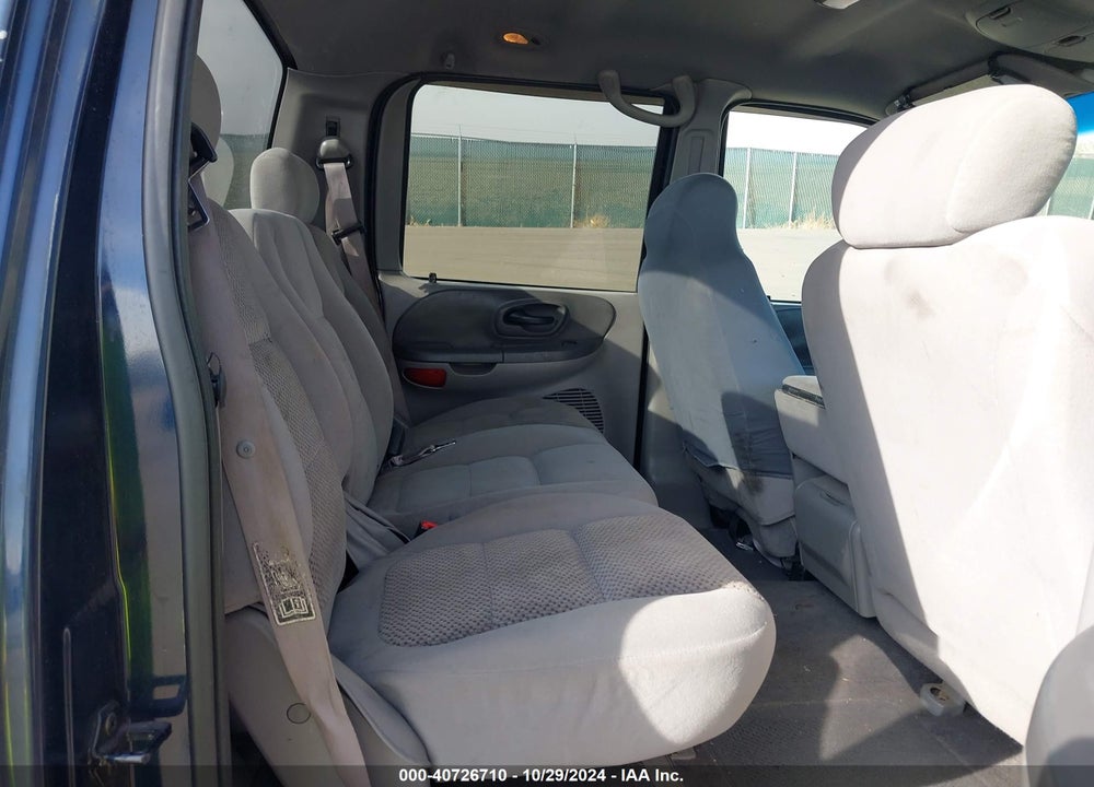 2003 FORD F-150 LARIAT/XLT VIN: 1FTRW08L53KD81860