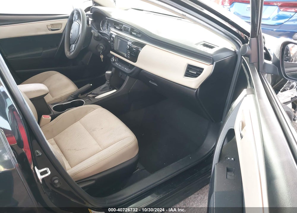 2015 TOYOTA COROLLA LE VIN: 5YFBURHE2FP245365