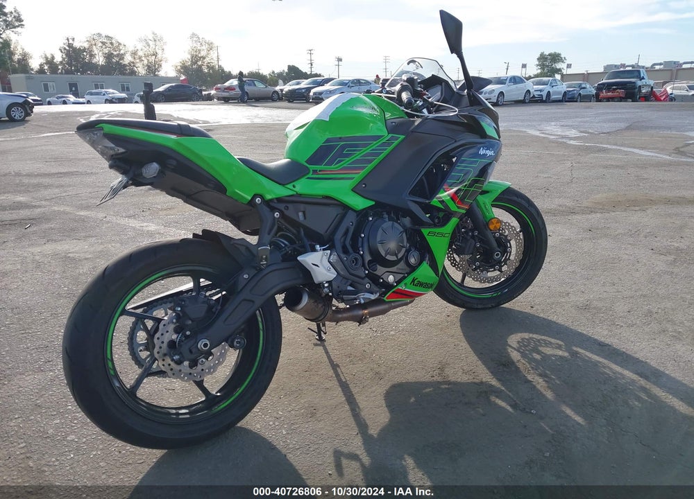 2024 KAWASAKI EX650 P VIN: ML5EXEP16RDAC2337