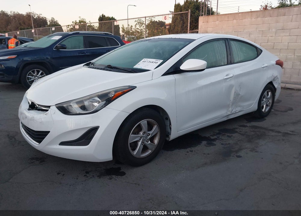 2015 HYUNDAI ELANTRA SE VIN: 5NPDH4AE9FH566813