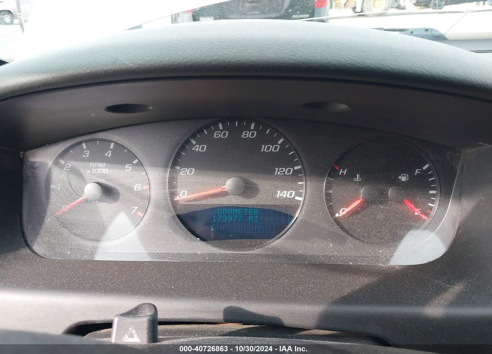 2011 CHEVROLET IMPALA LS VIN: 2G1WF5EK2B1285719