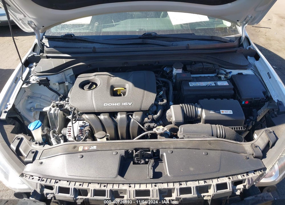 2018 HYUNDAI ELANTRA SEL VIN: 5NPD84LF6JH240921