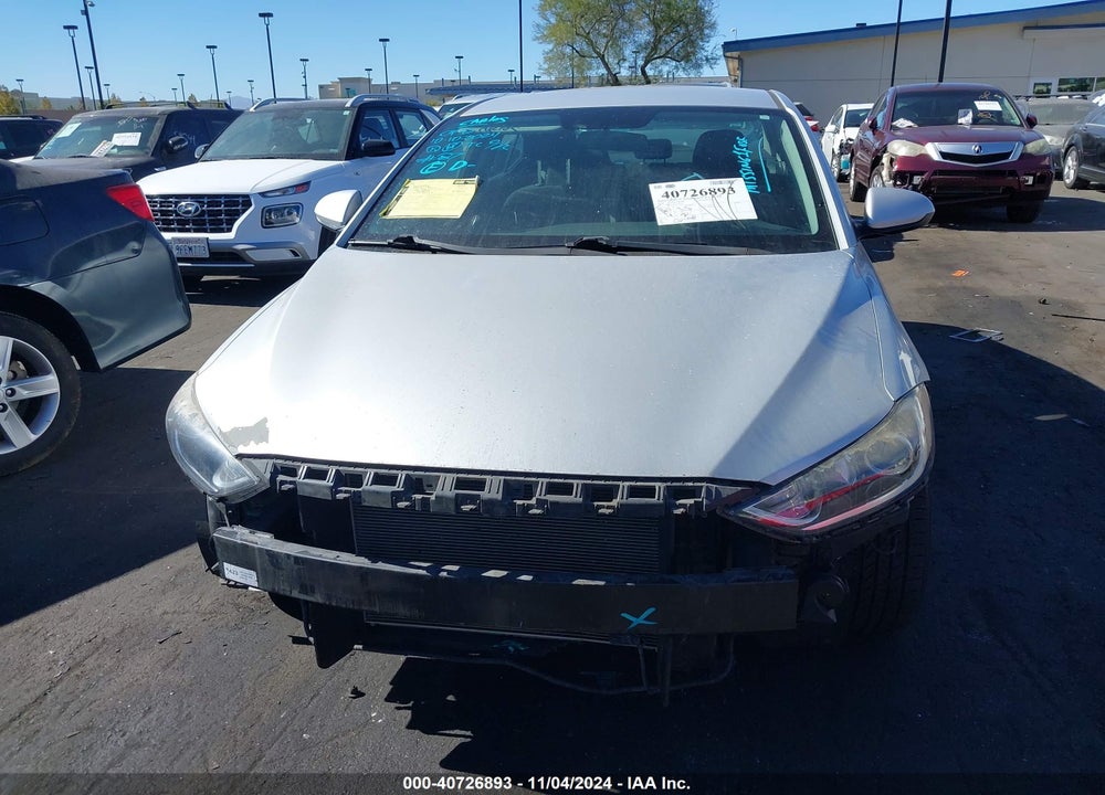2018 HYUNDAI ELANTRA SEL VIN: 5NPD84LF6JH240921