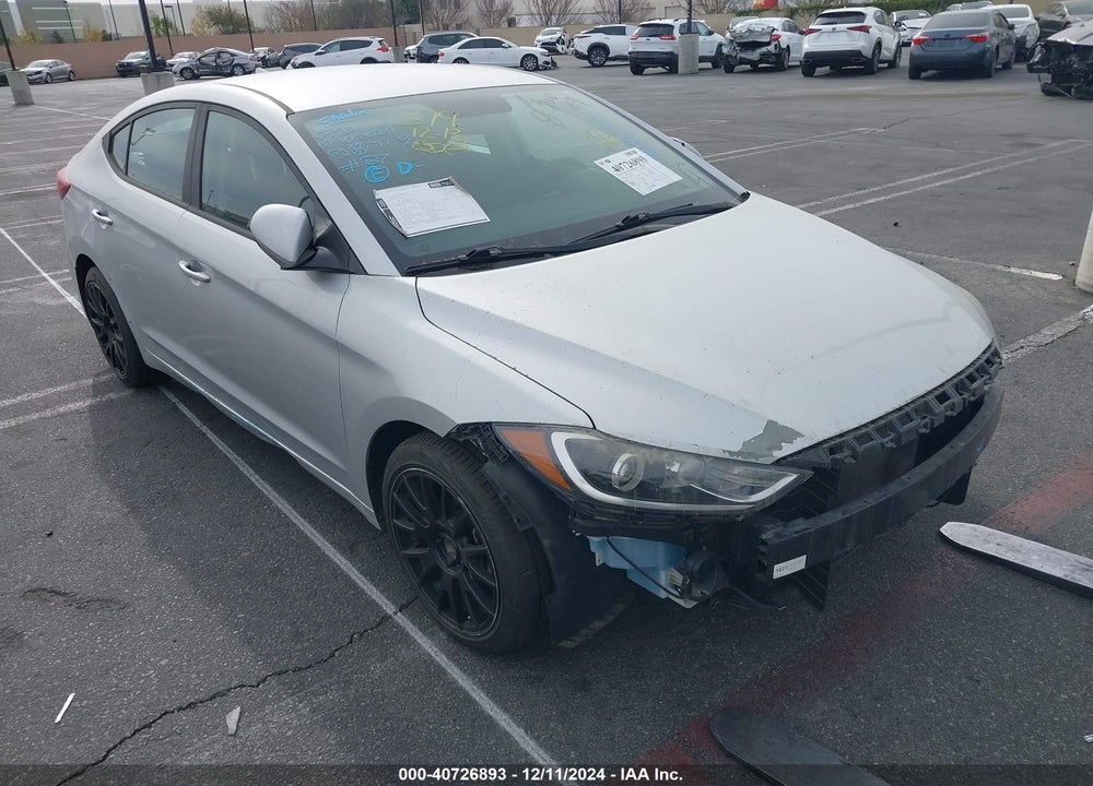2018 HYUNDAI ELANTRA SEL VIN: 5NPD84LF6JH240921