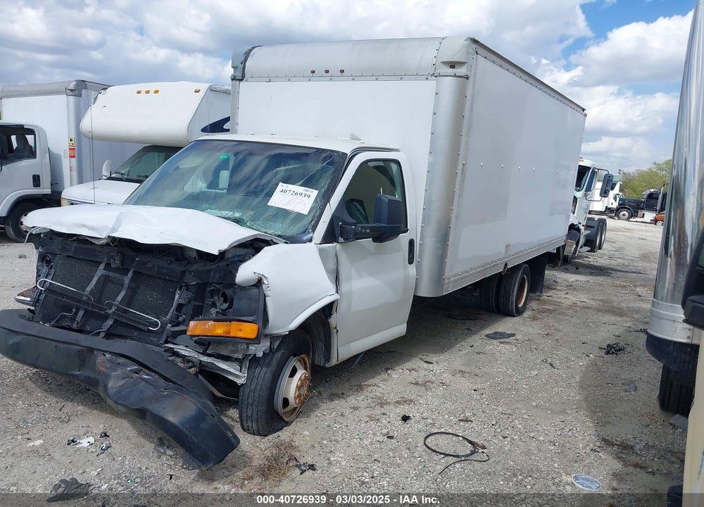 2011 GMC SAVANA CUTAWAY VIN: 1GD374CA3B1904308