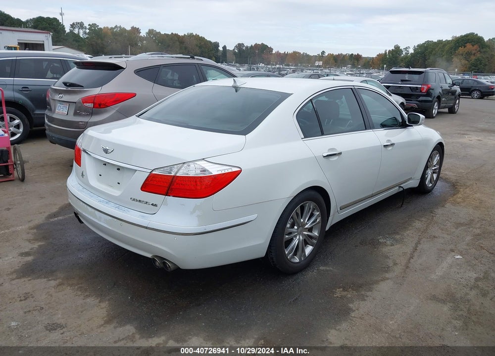 2011 HYUNDAI GENESIS 4.6 VIN: KMHGC4DF5BU135171