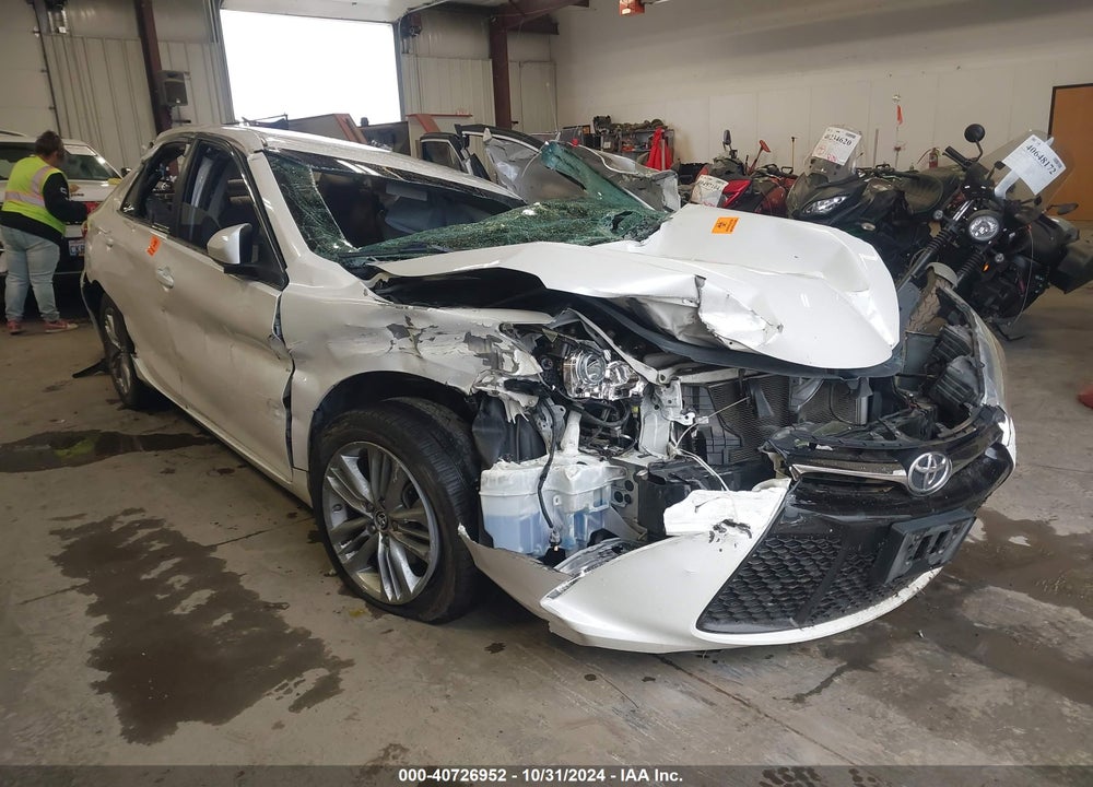 2016 TOYOTA CAMRY SE VIN: 4T1BF1FK1GU134780