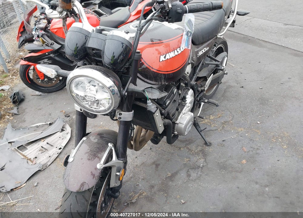 2018 KAWASAKI ZR900 R VIN: JKAZR2C13JA000691