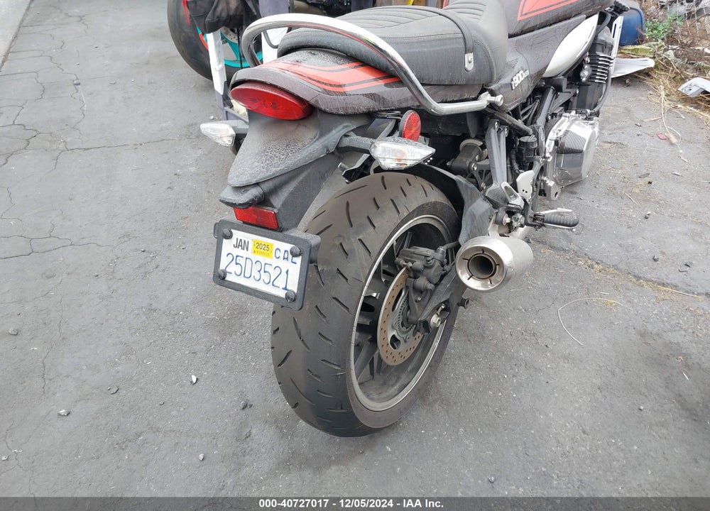 2018 KAWASAKI ZR900 R VIN: JKAZR2C13JA000691