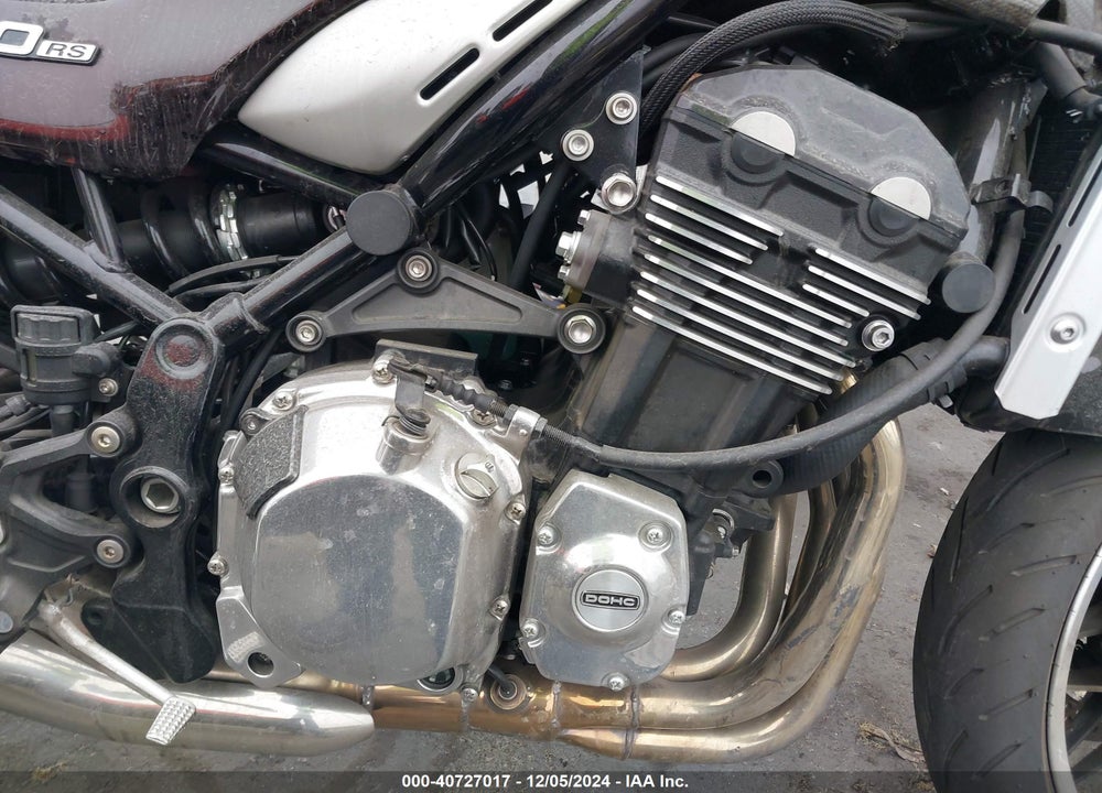 2018 KAWASAKI ZR900 R VIN: JKAZR2C13JA000691