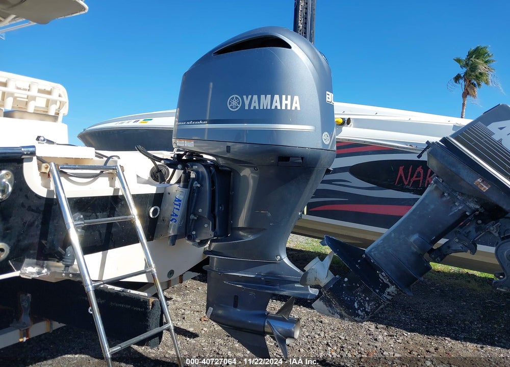2017 GRADY WHITE BOAT VIN: NTLCX826K617