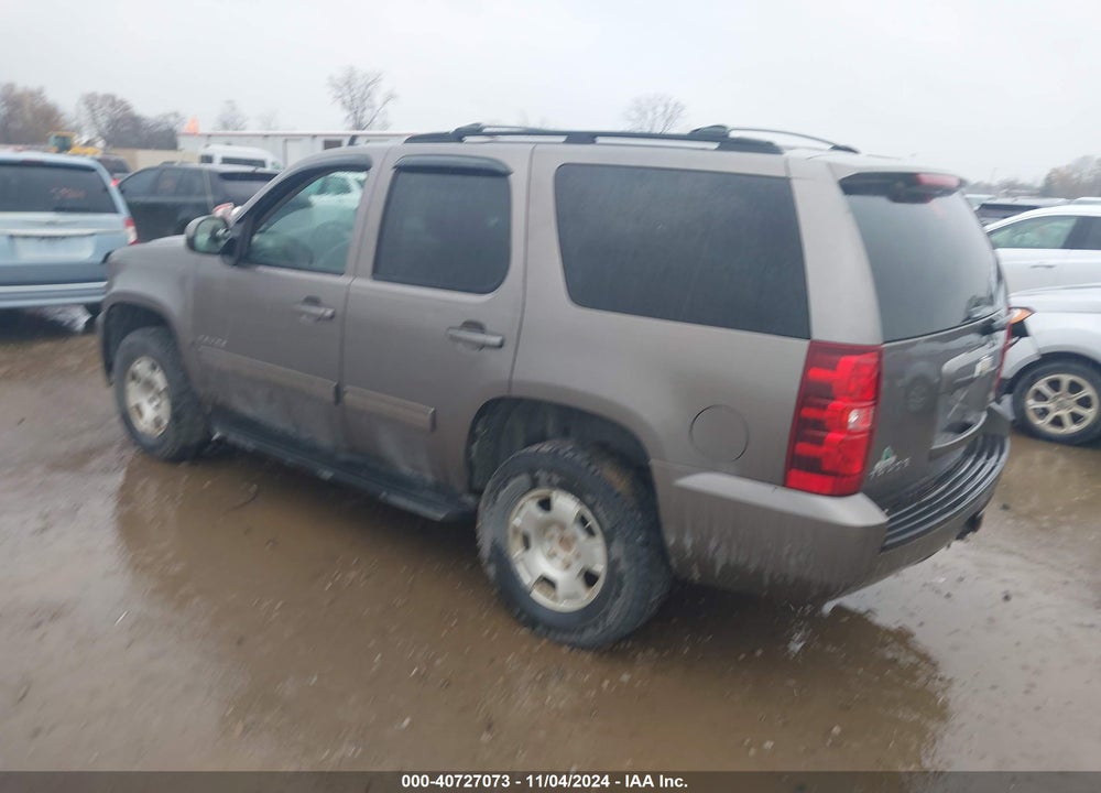 2011 CHEVROLET TAHOE VIN: 1GNSCAE0XBR262452