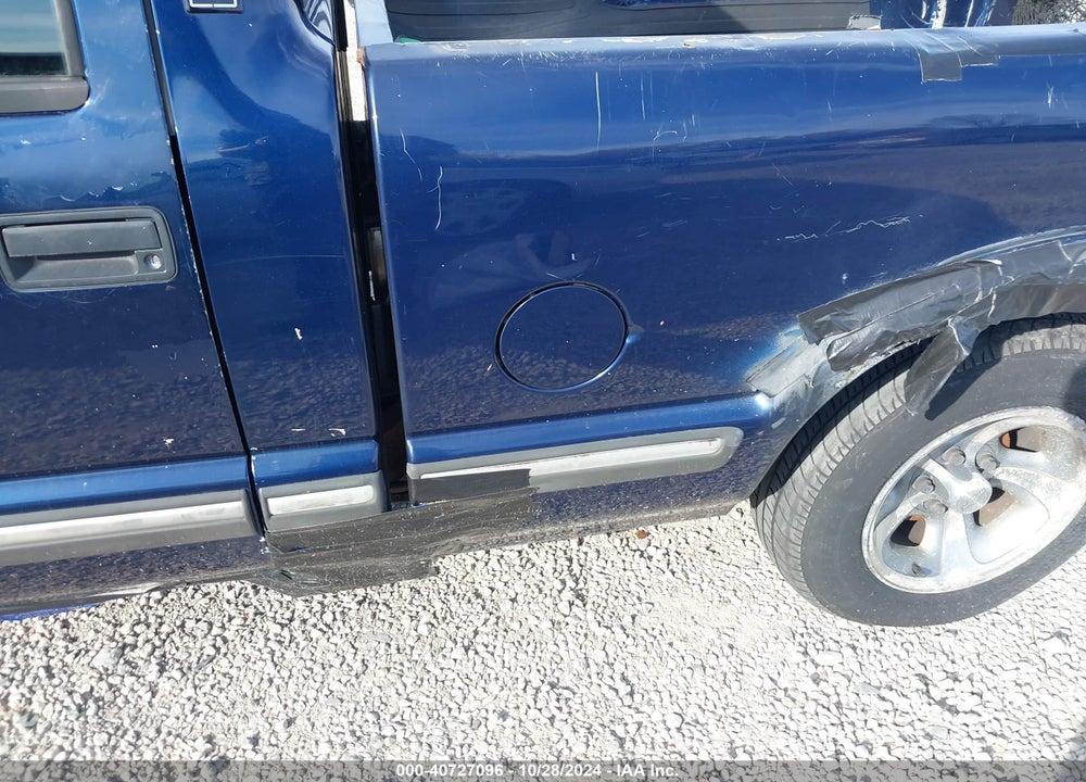 2003 CHEVROLET S-10 LS VIN: 1GCCS14H538274099