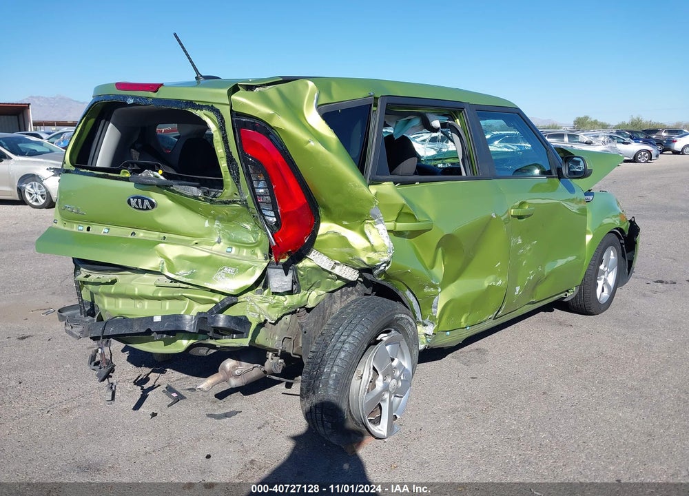 2017 KIA SOUL VIN: KNDJN2A25H7877300