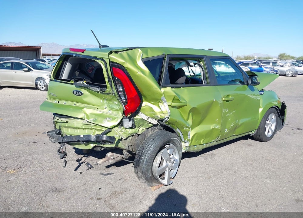 2017 KIA SOUL VIN: KNDJN2A25H7877300