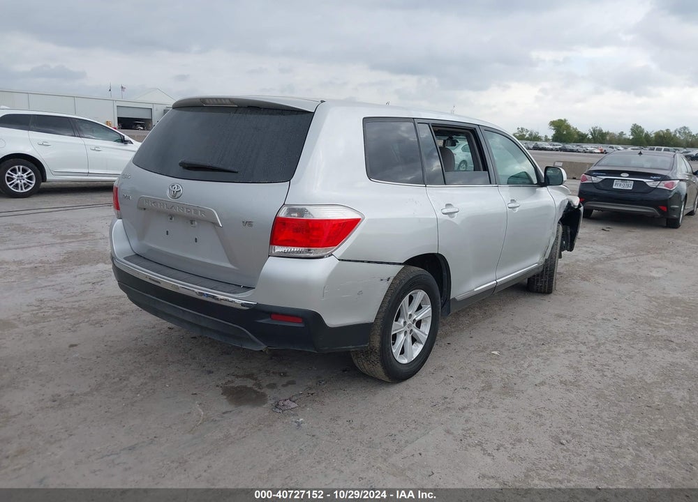 2013 TOYOTA HIGHLANDER BASE V6 VIN: 5TDZK3EH1DS096676
