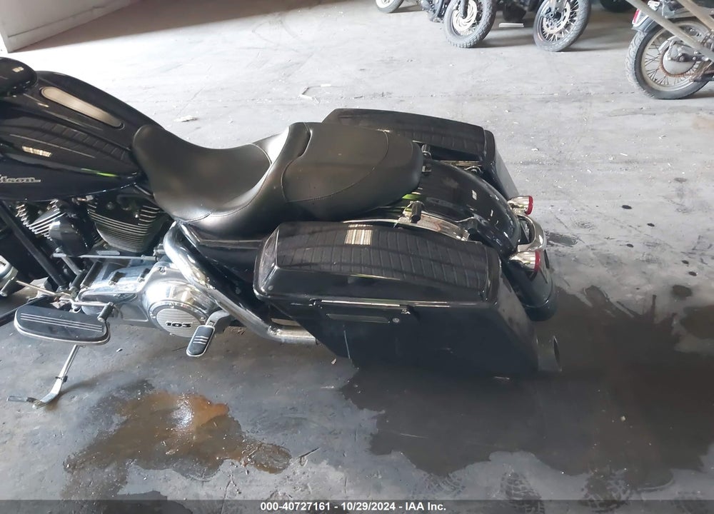 2013 HARLEY-DAVIDSON FLHX STREET GLIDE VIN: 1HD1KBM13DB619584