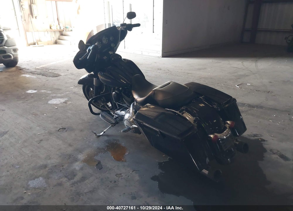 2013 HARLEY-DAVIDSON FLHX STREET GLIDE VIN: 1HD1KBM13DB619584