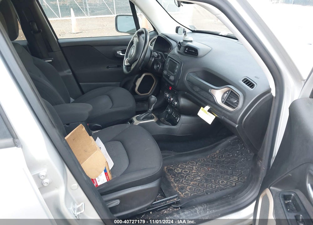 2015 JEEP RENEGADE LATITUDE VIN: ZACCJBBT9FPC43340