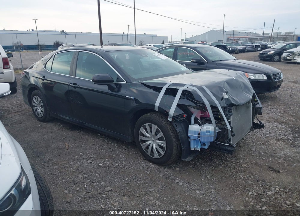 2021 TOYOTA CAMRY LE HYBRID VIN: 4T1C31AK2MU565922