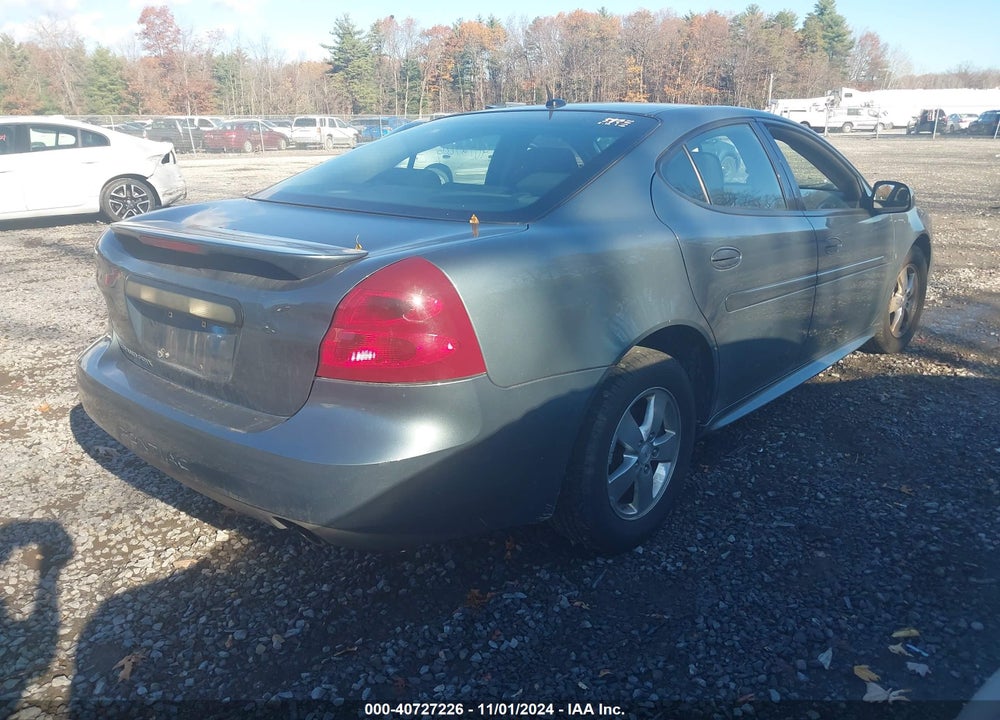2007 PONTIAC GRAND PRIX VIN: 2G2WP552571203837