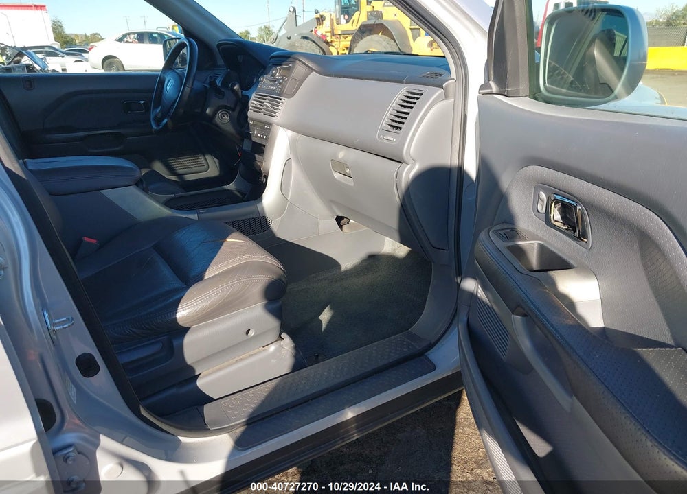 2003 HONDA PILOT EX-L VIN: 2HKYF18523H550881