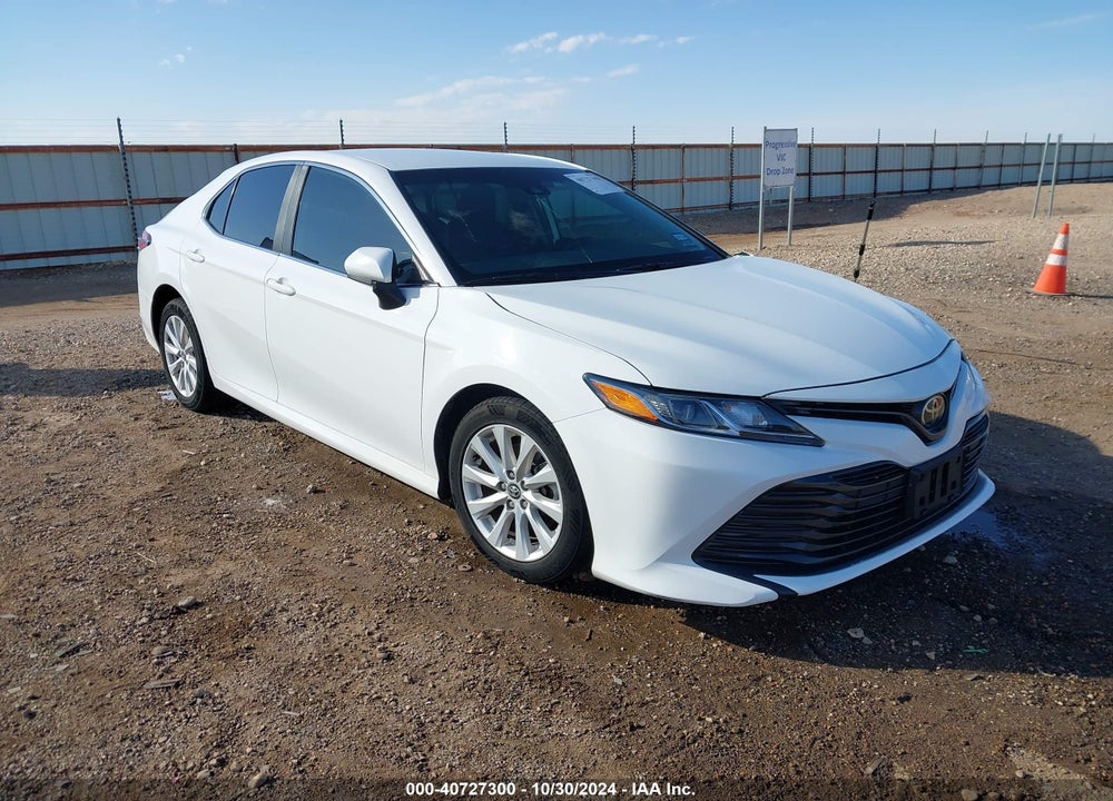 2020 TOYOTA CAMRY LE VIN: 4T1C11AK8LU877425