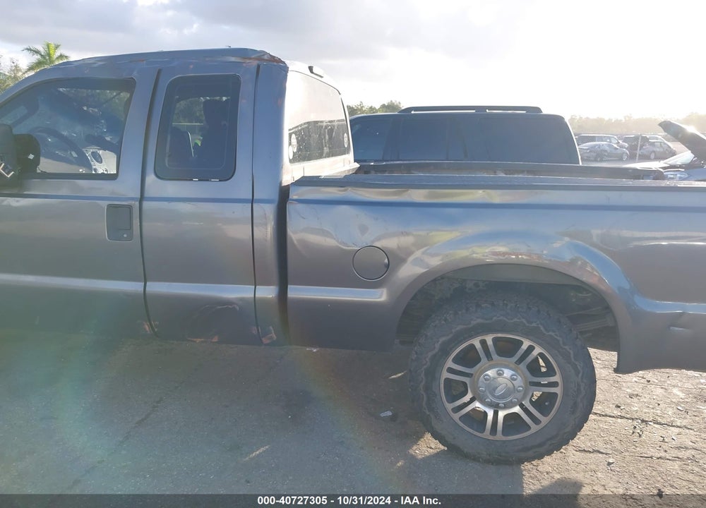 2010 FORD F-250 LARIAT/XL/XLT VIN: 1FTNX2A55AEB32621