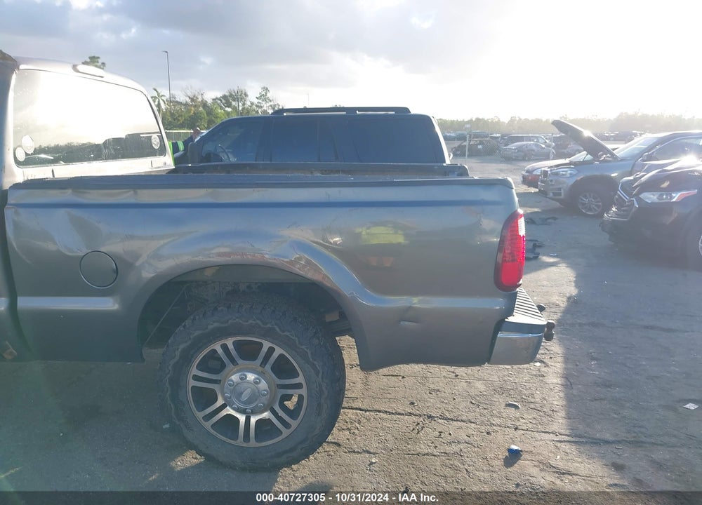 2010 FORD F-250 LARIAT/XL/XLT VIN: 1FTNX2A55AEB32621