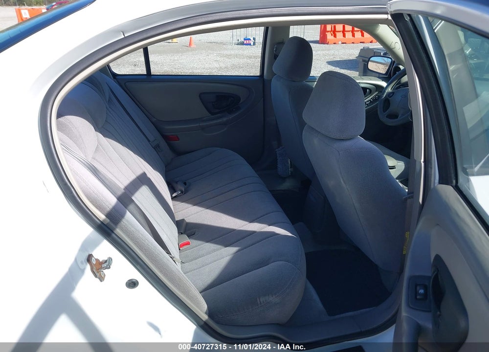 2005 CHEVROLET CLASSIC VIN: 1G1ND52F15M194121
