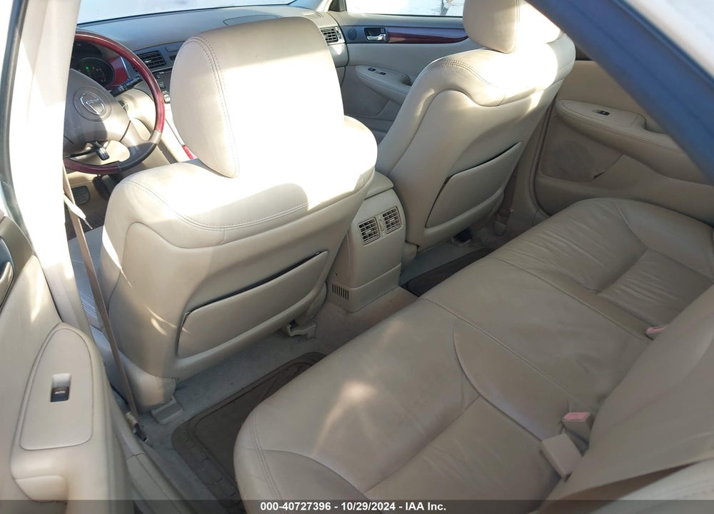 2002 LEXUS ES 300 VIN: JTHBF30G420081916