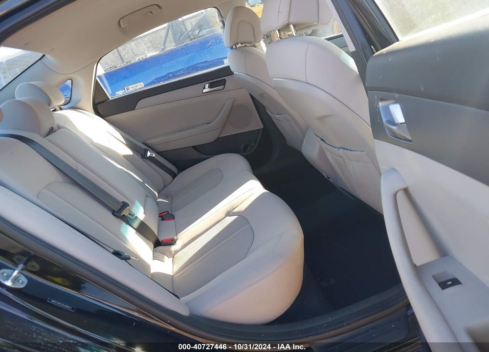 2017 HYUNDAI SONATA SE VIN: 5NPE24AF2HH486917