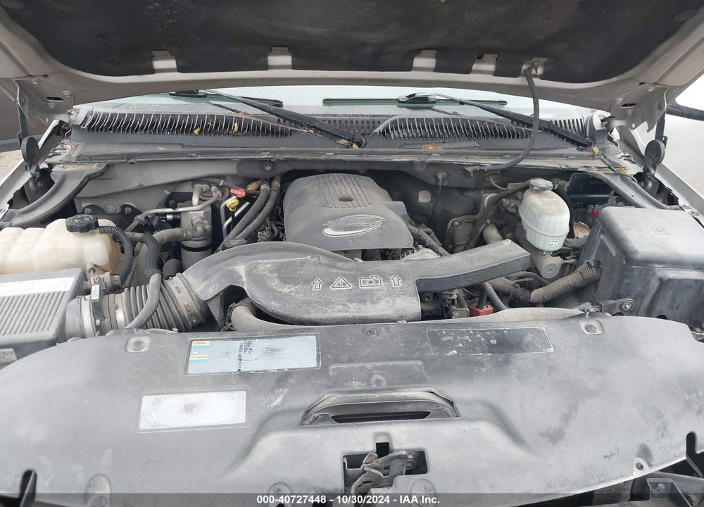 2005 GMC YUKON SLE VIN: 1GKEC13T35R184396