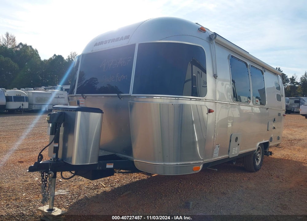 2023 AIRSTREAM CARAVEL VIN: 1STCMAD12PJ567472