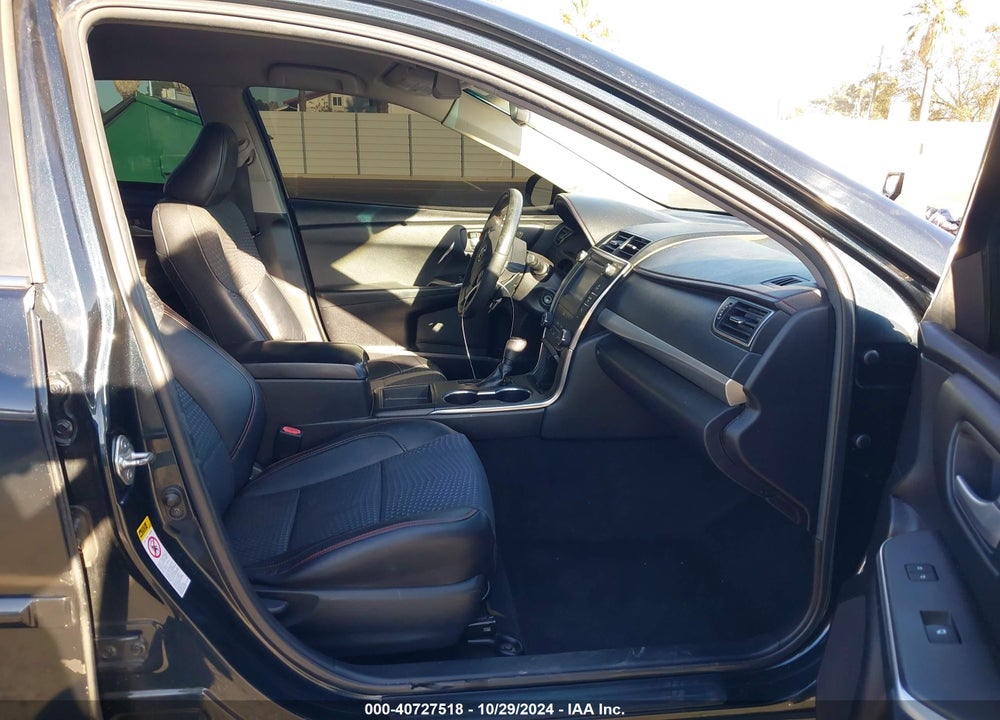 2015 TOYOTA CAMRY SE VIN: 4T1BF1FK2FU895087