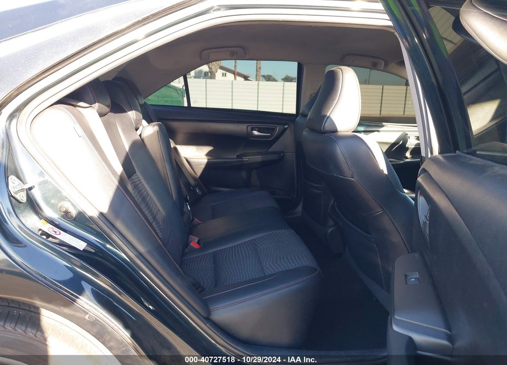 2015 TOYOTA CAMRY SE VIN: 4T1BF1FK2FU895087