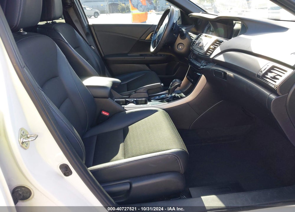 2017 HONDA ACCORD SPORT VIN: 1HGCR2F58HA138572