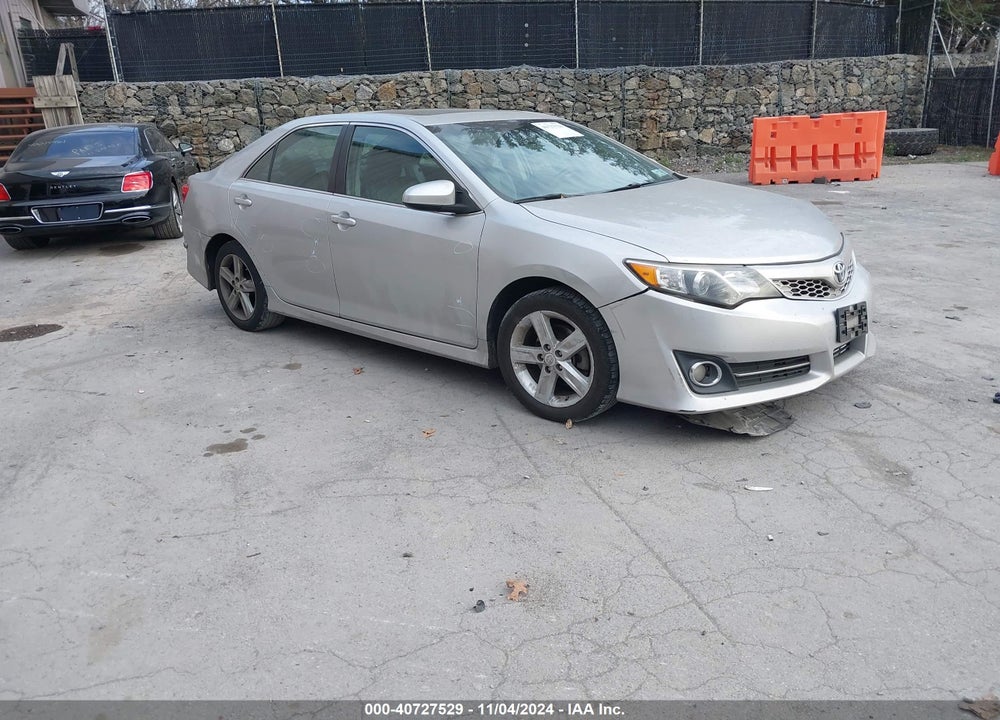 2012 TOYOTA CAMRY SE VIN: 4T1BF1FK5CU542273