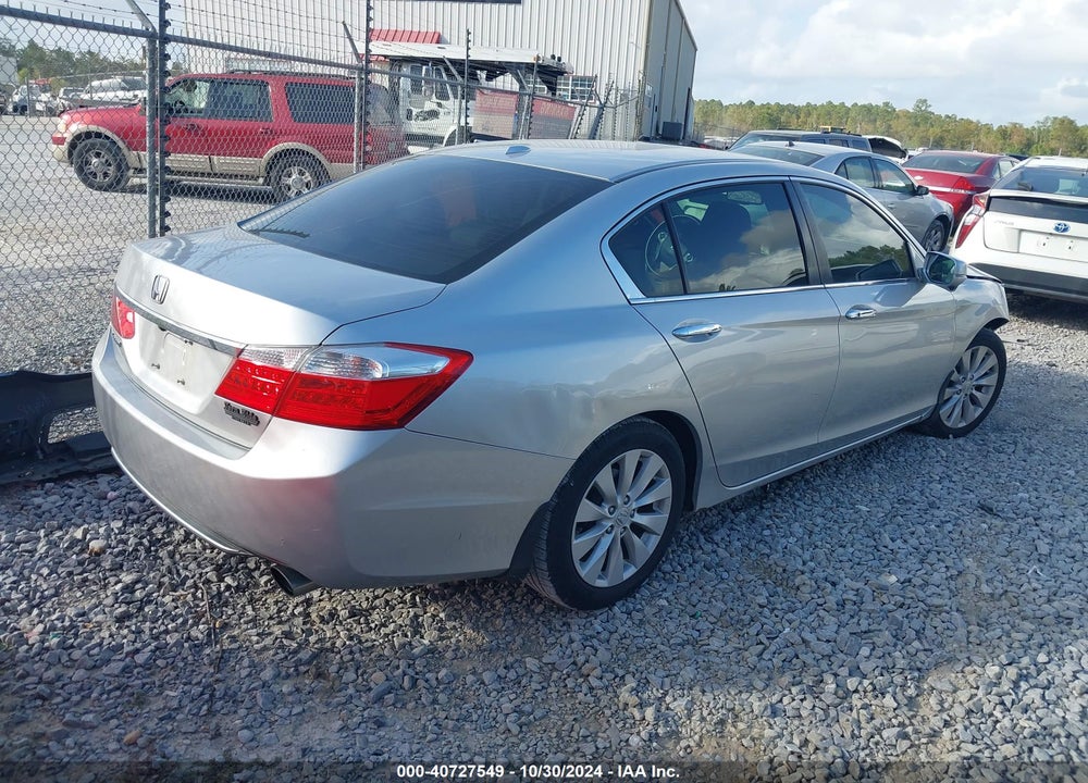 2015 HONDA ACCORD EX-L VIN: 1HGCR2F84FA068706